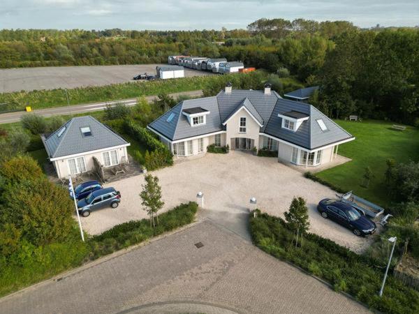 Luxe Prive-Kamer - Studio In Villa Aan Zee, Dishoek, Vernieuwd المظهر الخارجي الصورة